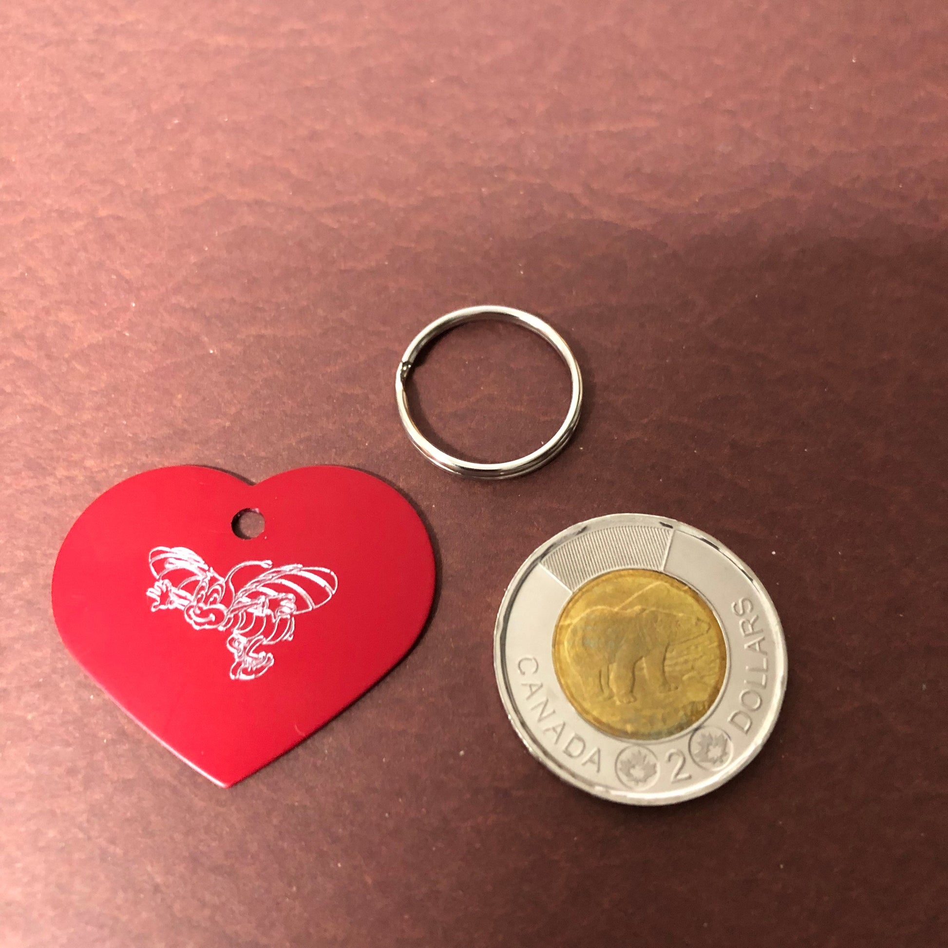 Bumble Bee, Bee, Large Heart Aluminum Tag, Personalized Diamond Engraved, For Cat Tag, Dog Tag, ID Tag, Bags, Backpacks, Key Chain, CAgAPLHT