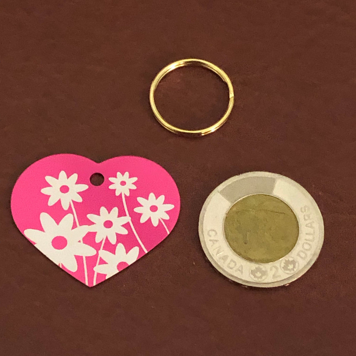Daisy Floral Print Large Pink Heart Personalized Aluminum Tag, Diamond Engraved, Key Chain, Keychain, For Lost Keys DFPLPH2