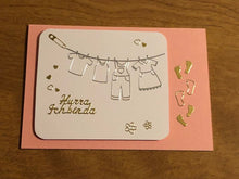Load image into Gallery viewer, Deutsche Karte Handgemacht Baby Hurrah Ich Bin Da Karte German Handmade Hurray I Am Here Baby Card HGCBC55